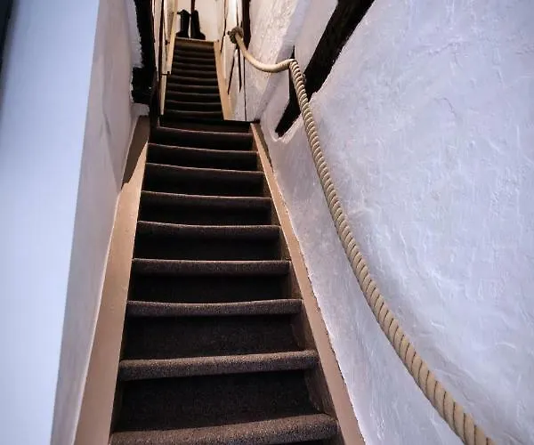 Atypique - Coeur Historique De *