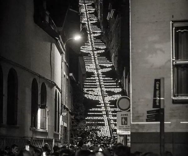 Atypique - Coeur Historique De *